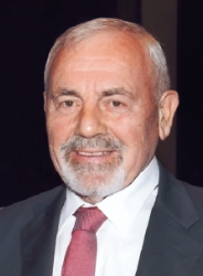 Dr. Josef  Nössing