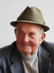 Luis  Oberkalmsteiner
