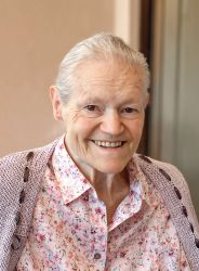 Hildegard  Schrott