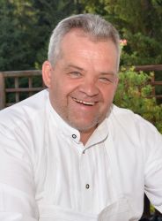 Lorenz Lang